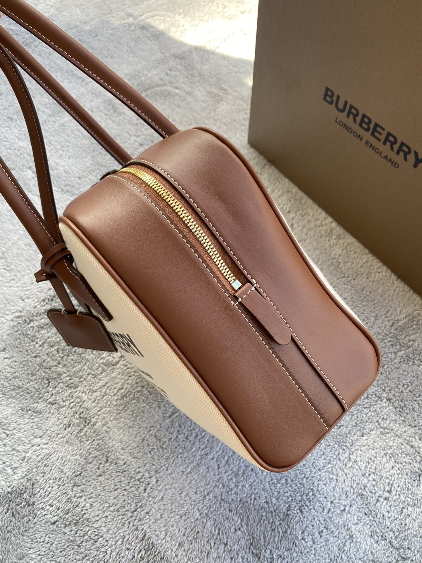 B*urberry Bag Top Quality 30*11*22.5cm