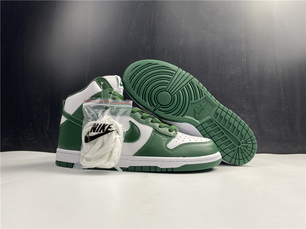 from Nike SB Dunk