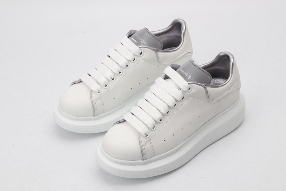 A*exander M*queen Sneaker