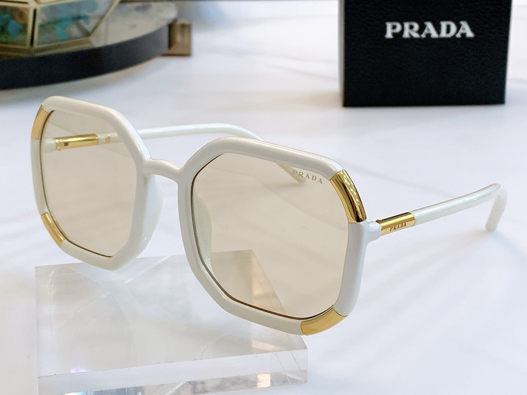 P*rada Glasses Top