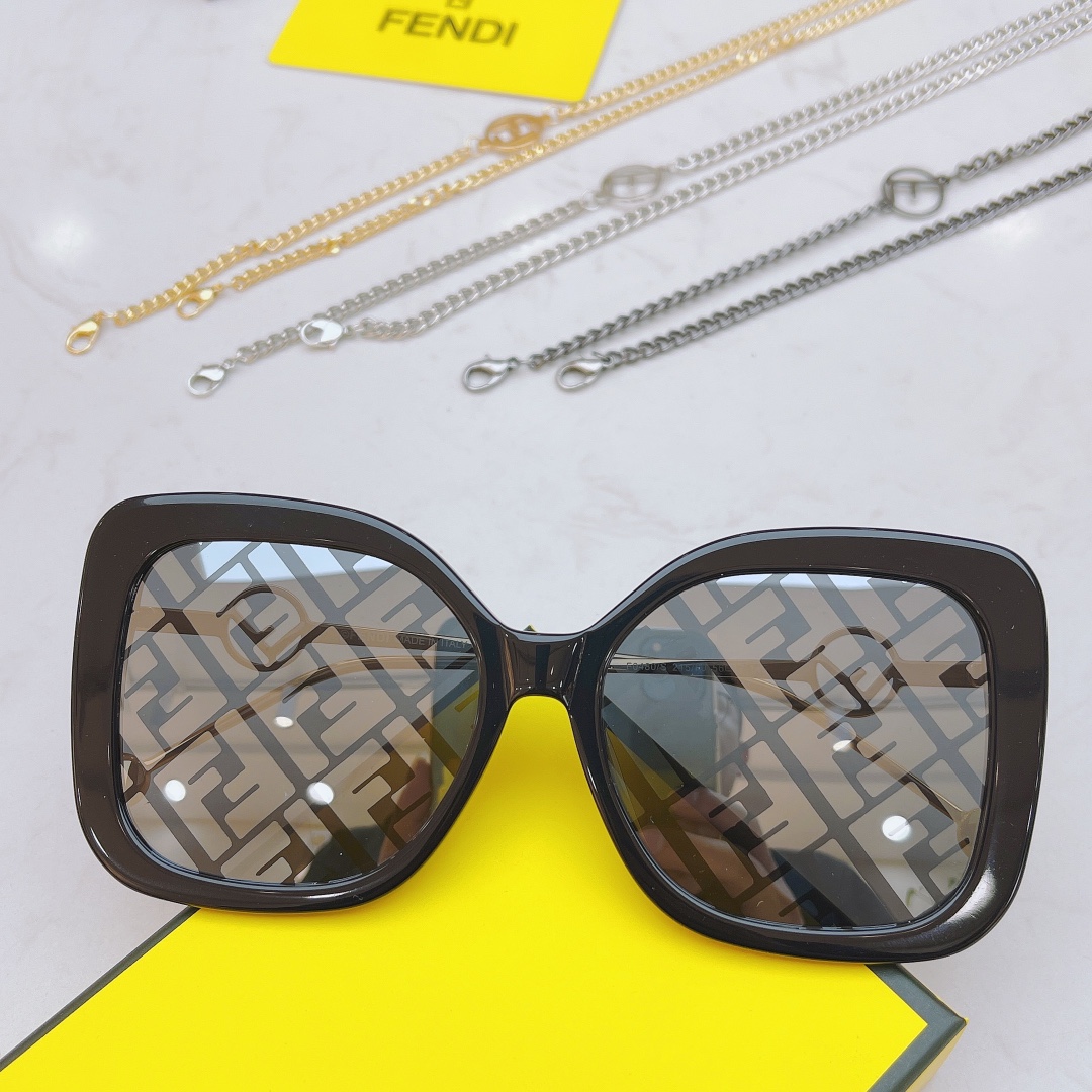 F*endi Glasses Top
