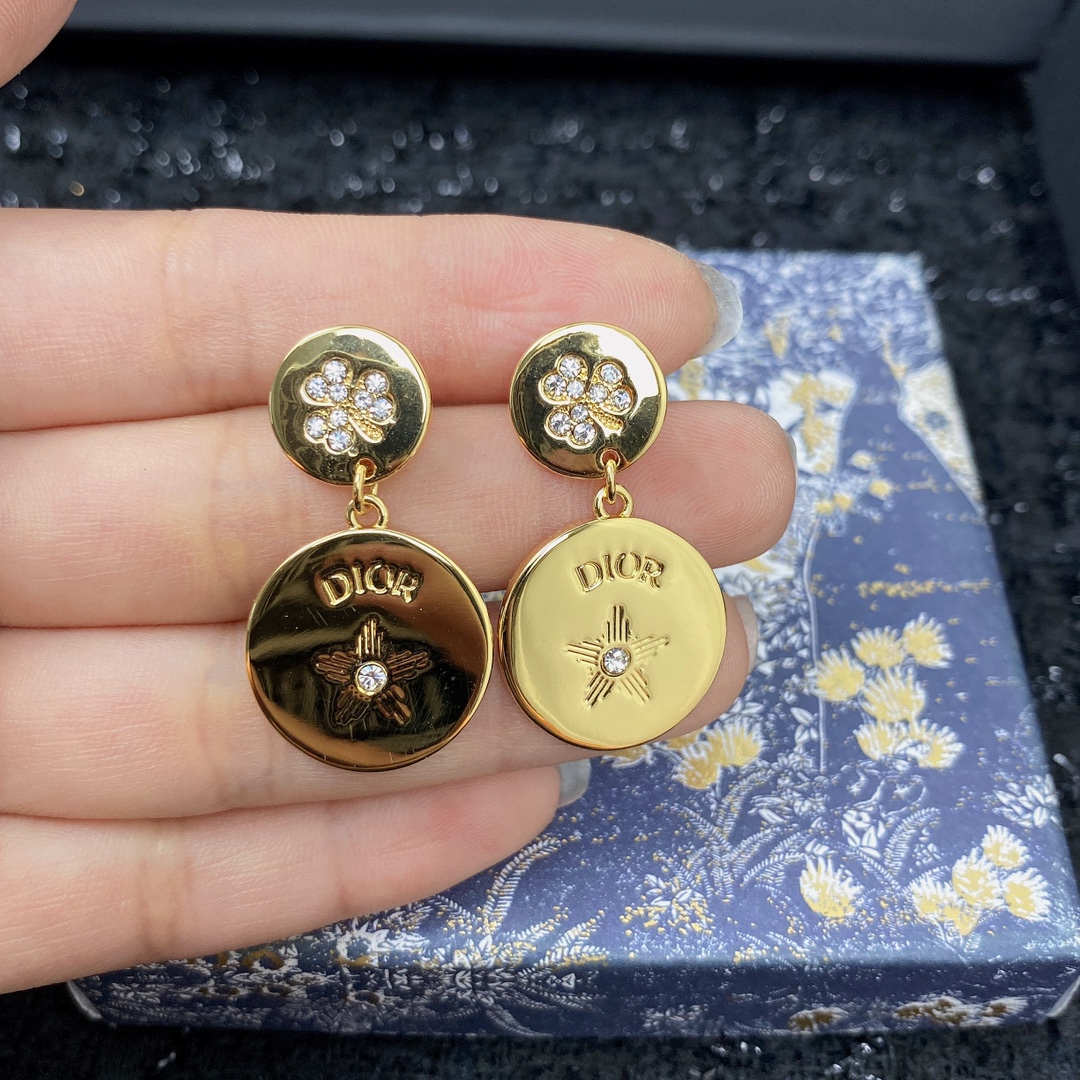 Earrings002