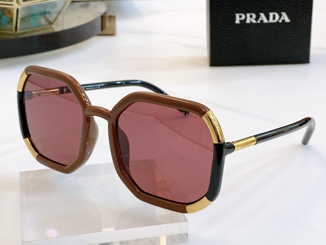 P*rada Glasses Top