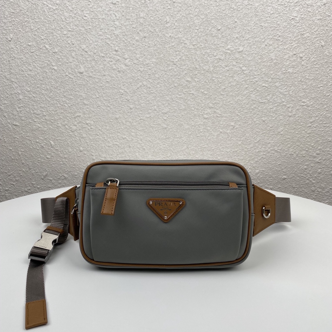 P*rada Top Bag 21*12.5*4.5cm