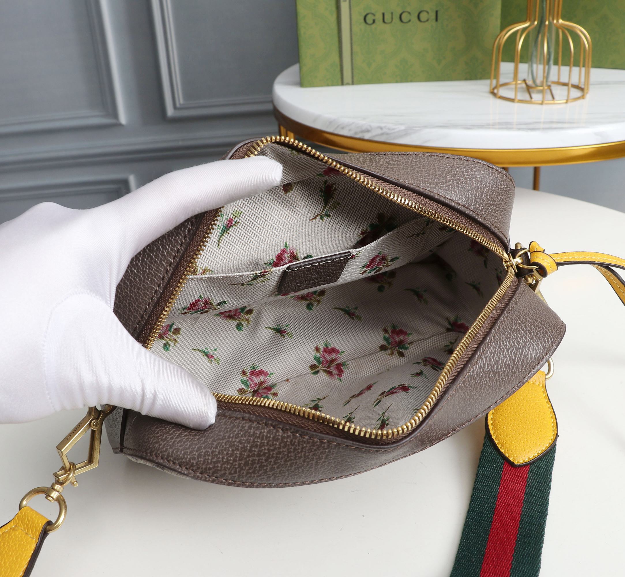 G*ucci Top Bag 24*15*7.5cm