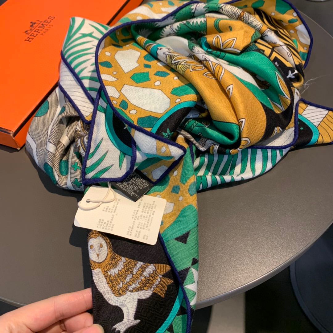 Scarf 140*140cm