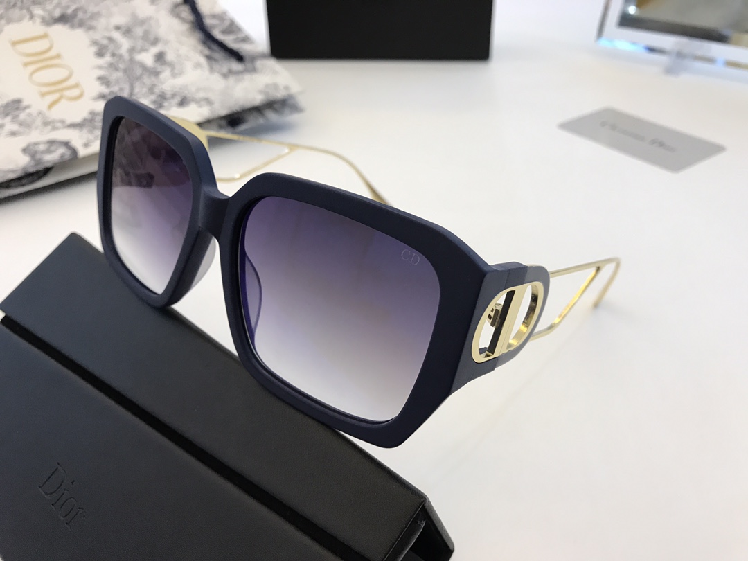 D*ior Glasses Top