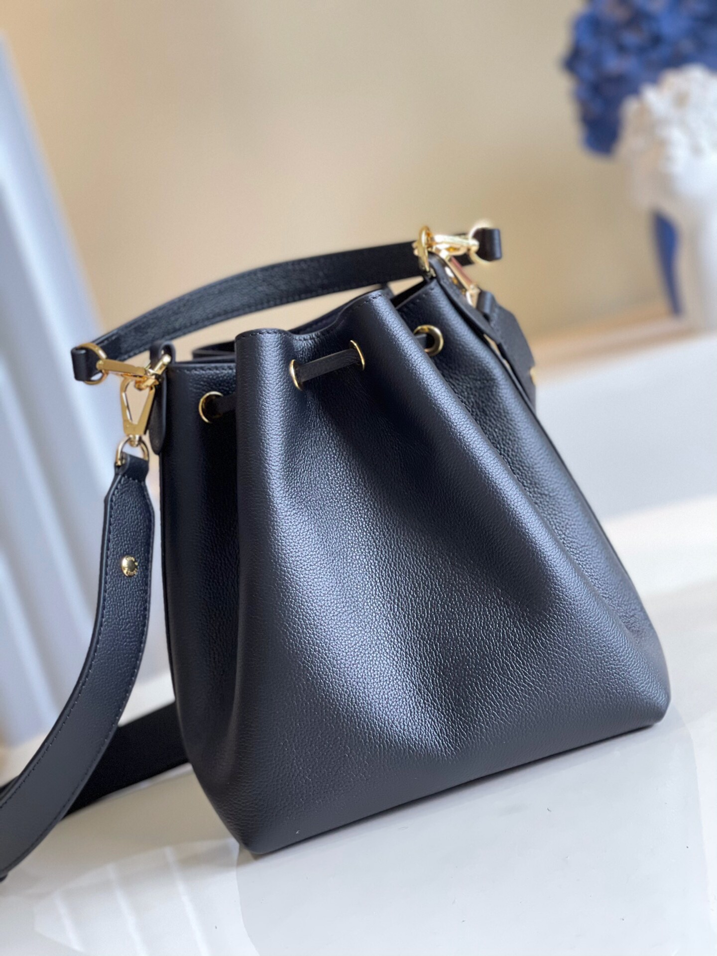L*ouis V*uitton Bag Top Quality 23.0 x 23.0 x 16.0cm