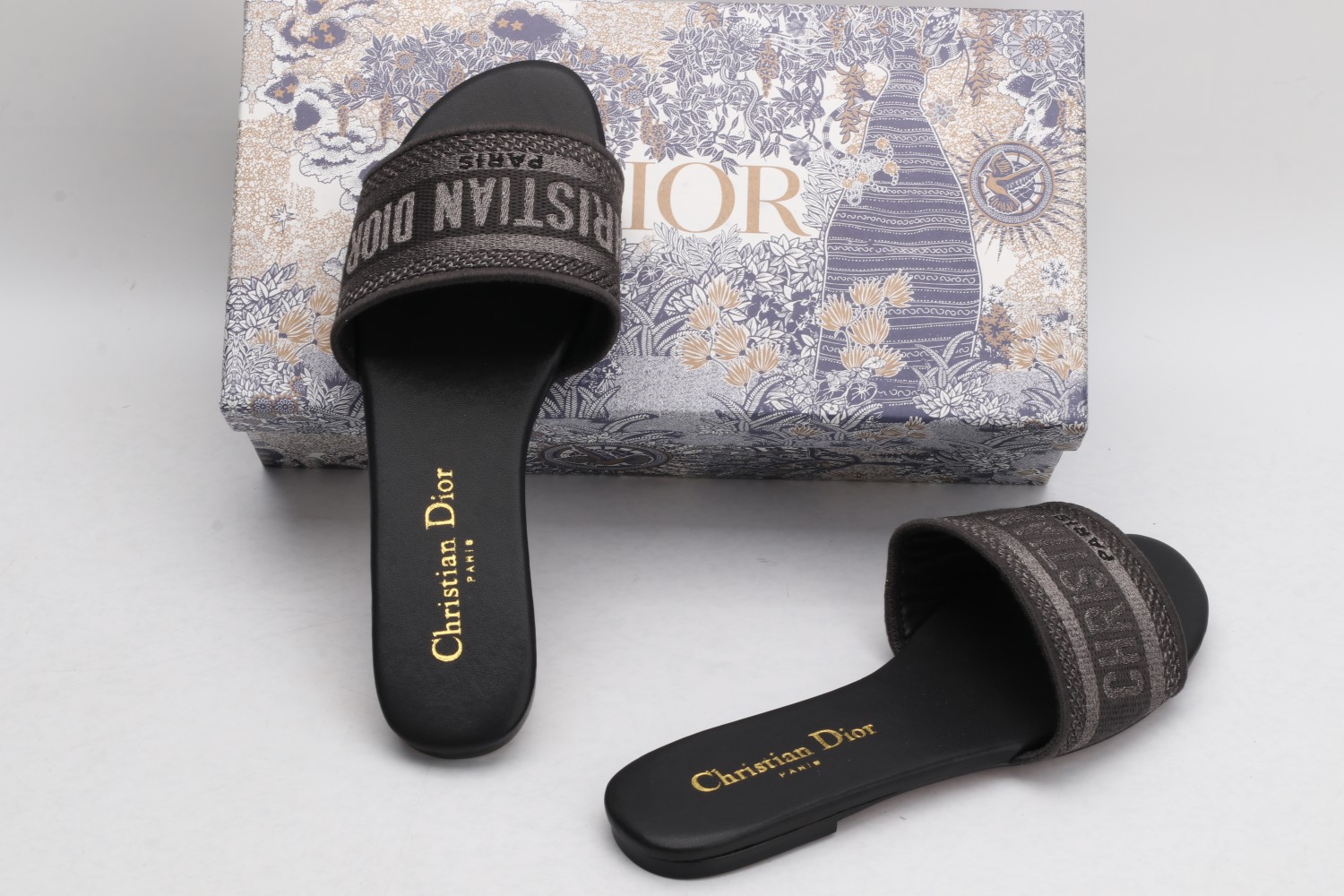 Women D*or Sandals