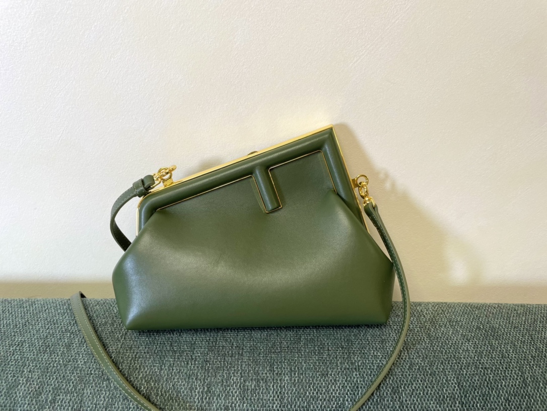 F*endi Bag Top Quality 26*9.5*18CM