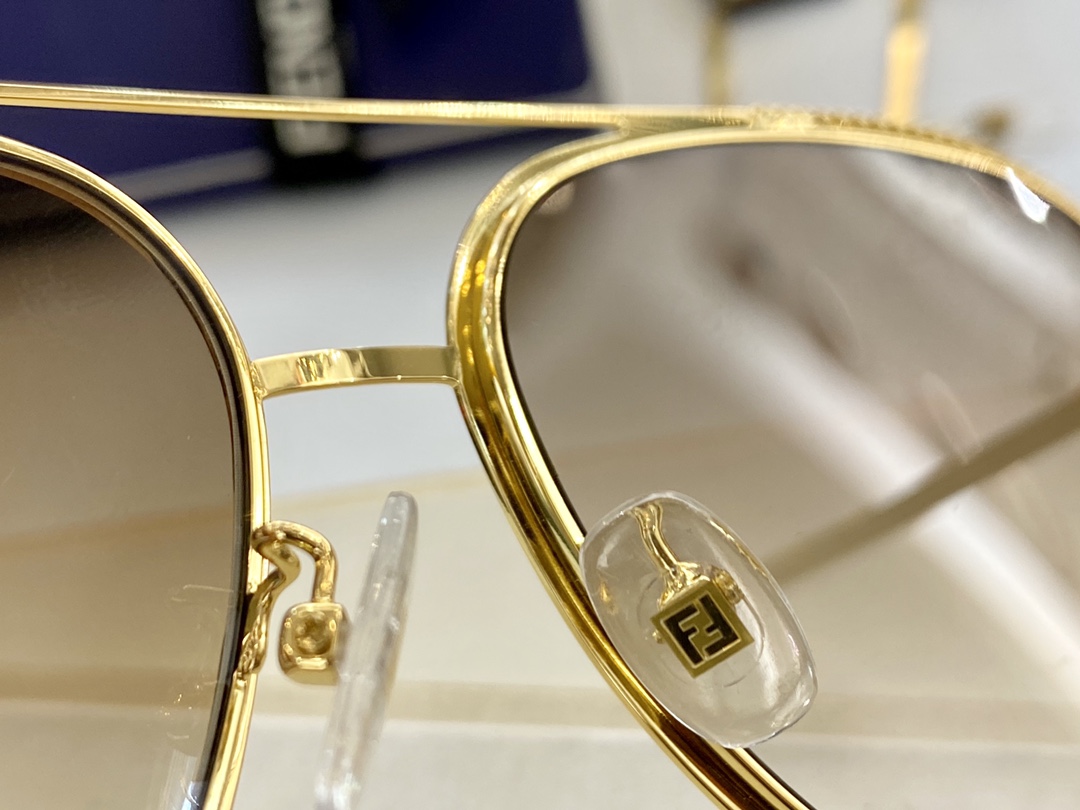 F*endi Glasses Top
