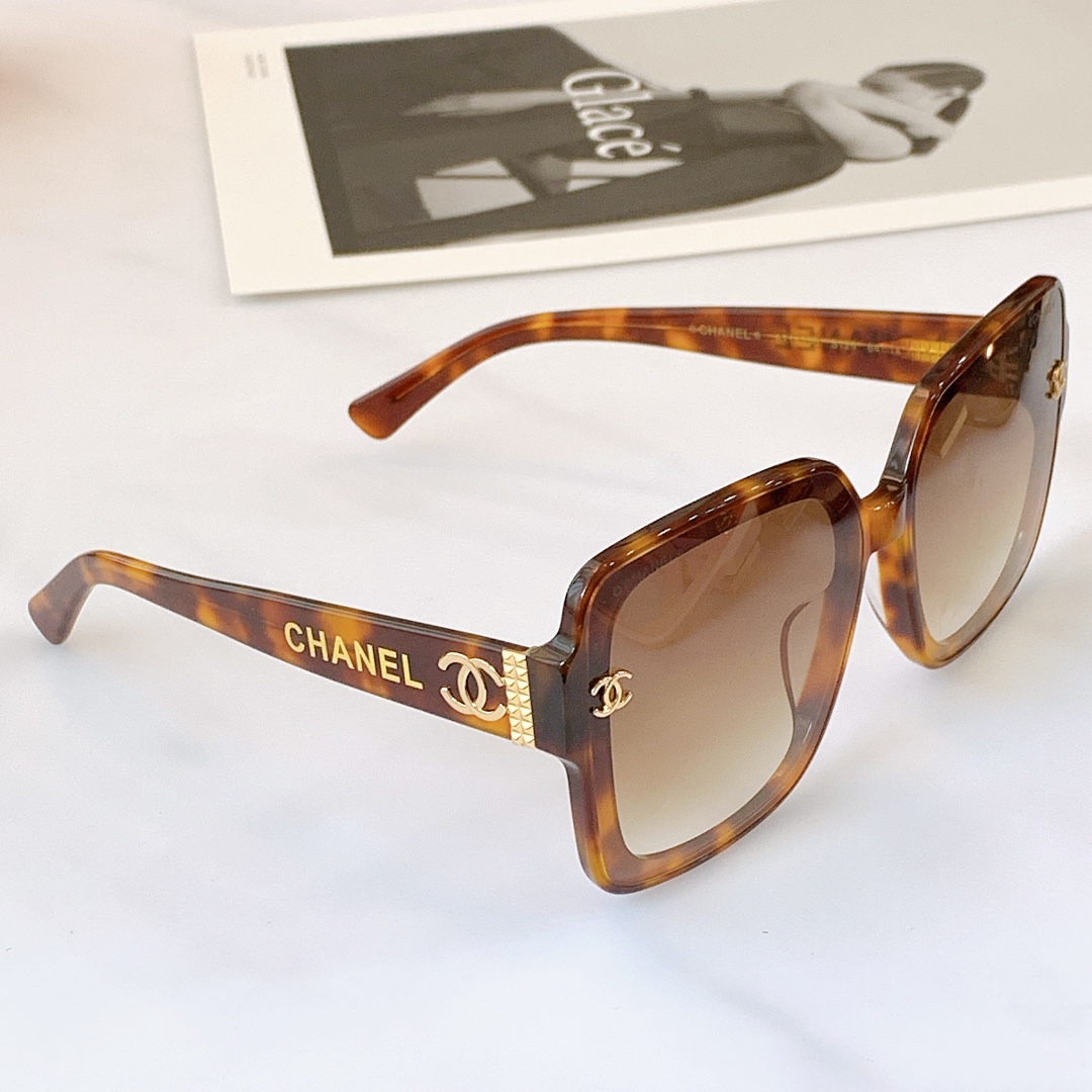 C*hanel Glasses Top