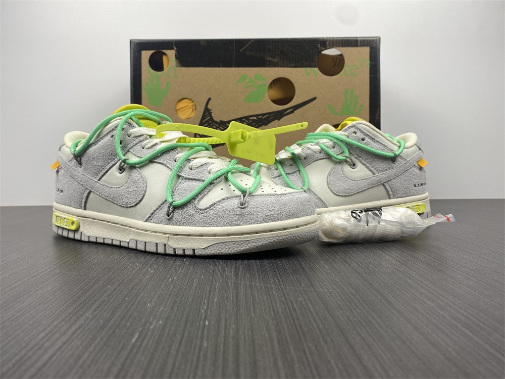 from O*ff-W*hite x Nike Dunk Low