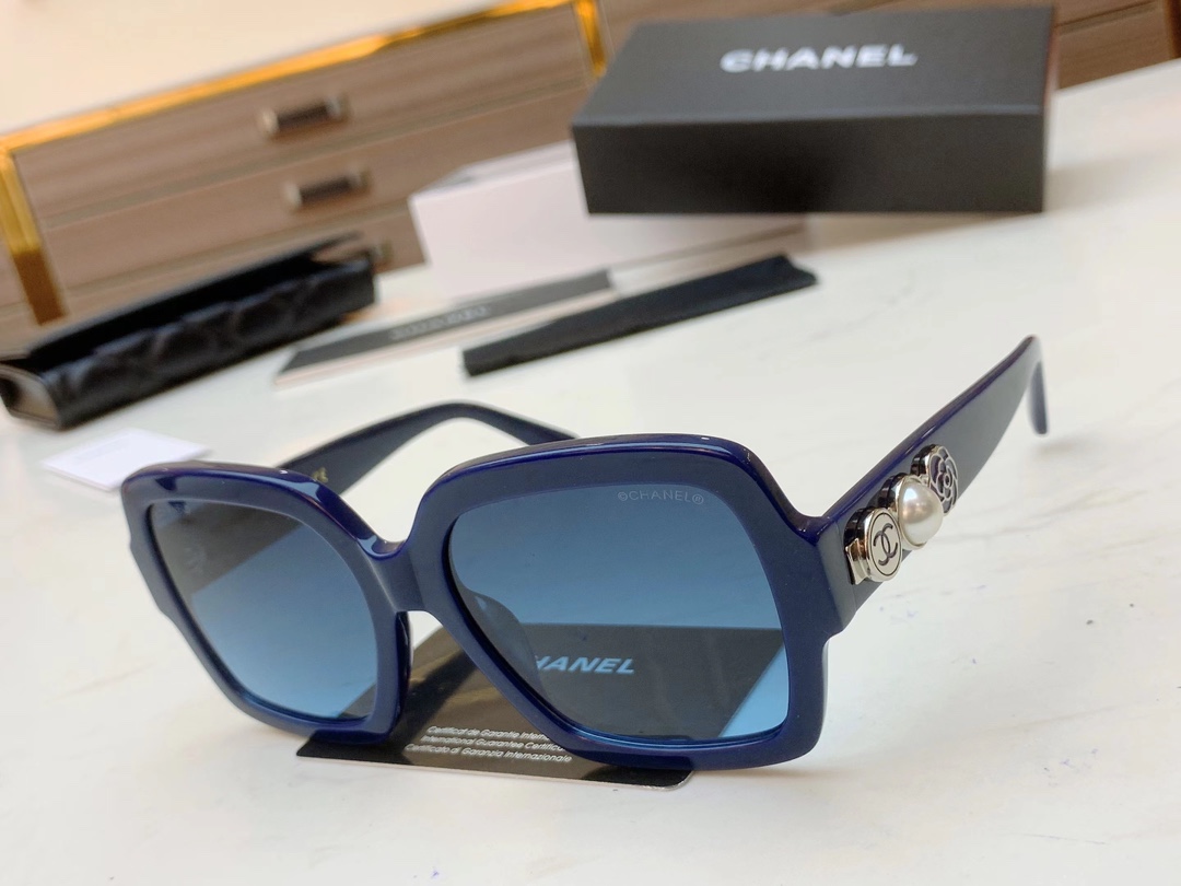 C*hanel Glasses Top