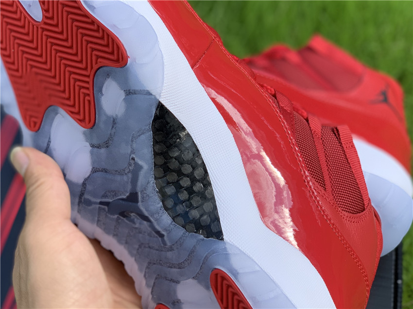 Air Jordan 11 “Gym Red” 378037-623