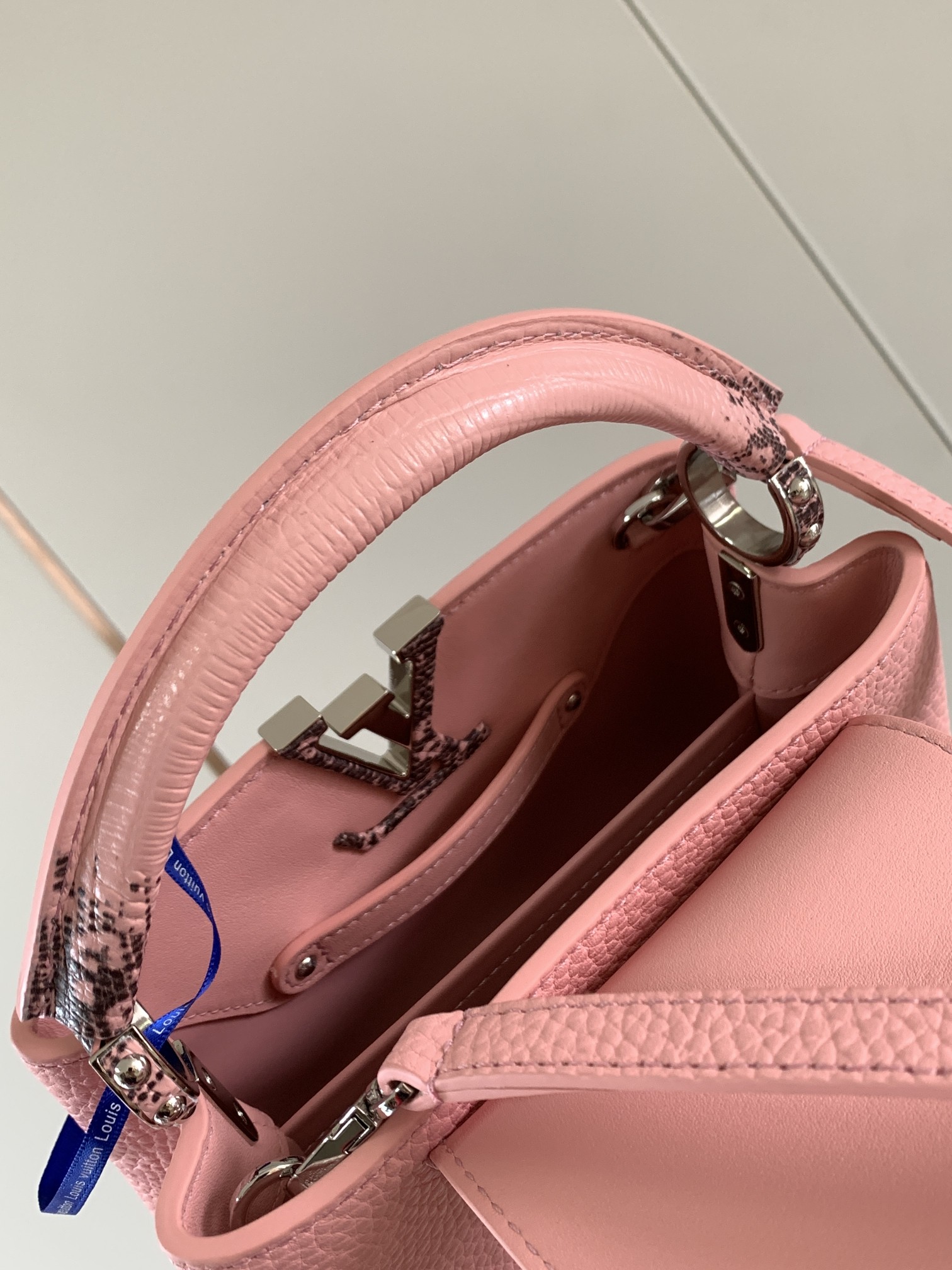 L*ouis V*uitton Bag Top Quality 21*14*8CM
