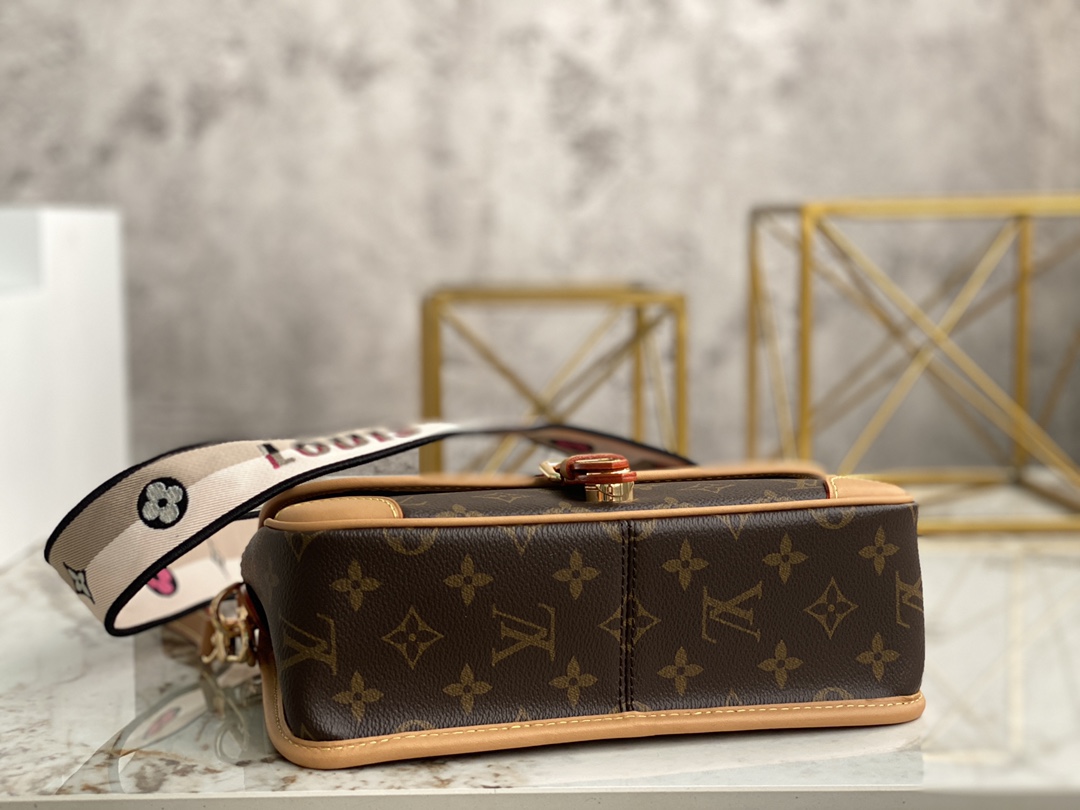 L*ouis V*uitton Bag Top Quality 25*9*15cm