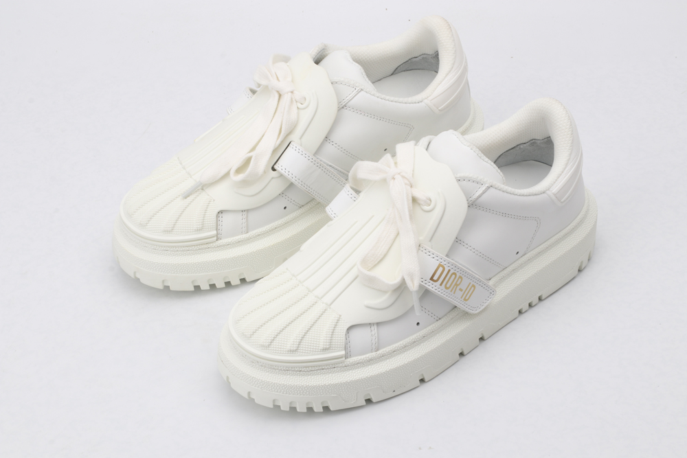 Women D*or Sneaker
