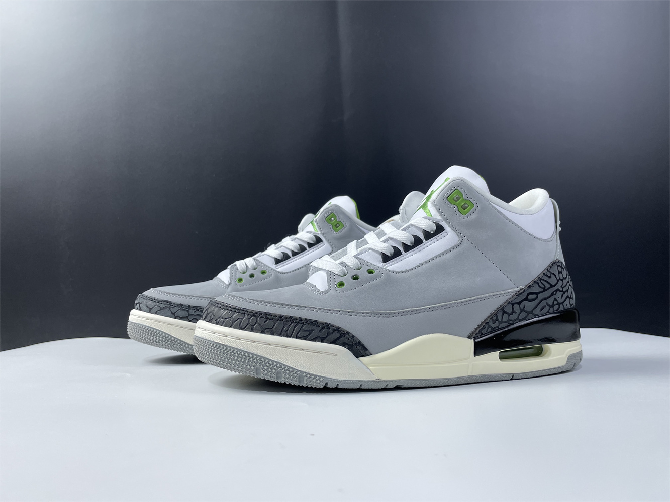 Air Jordan 3 136064-006