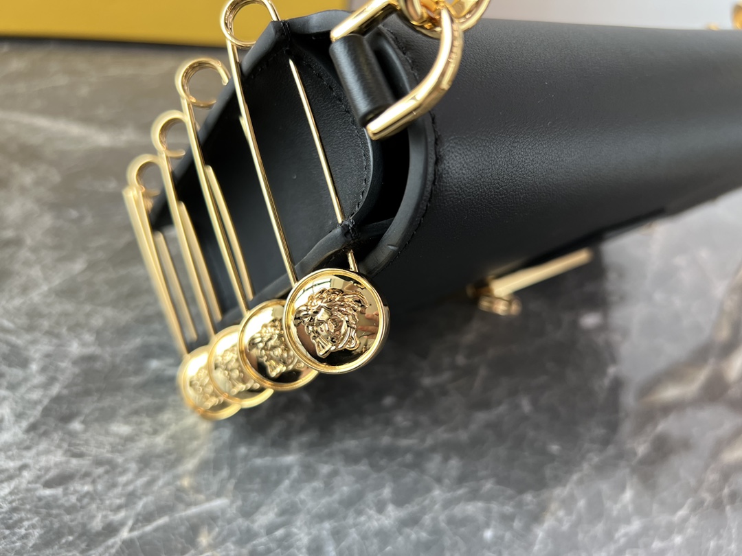 F*endi Bag Top Quality 28*15.5*7CM