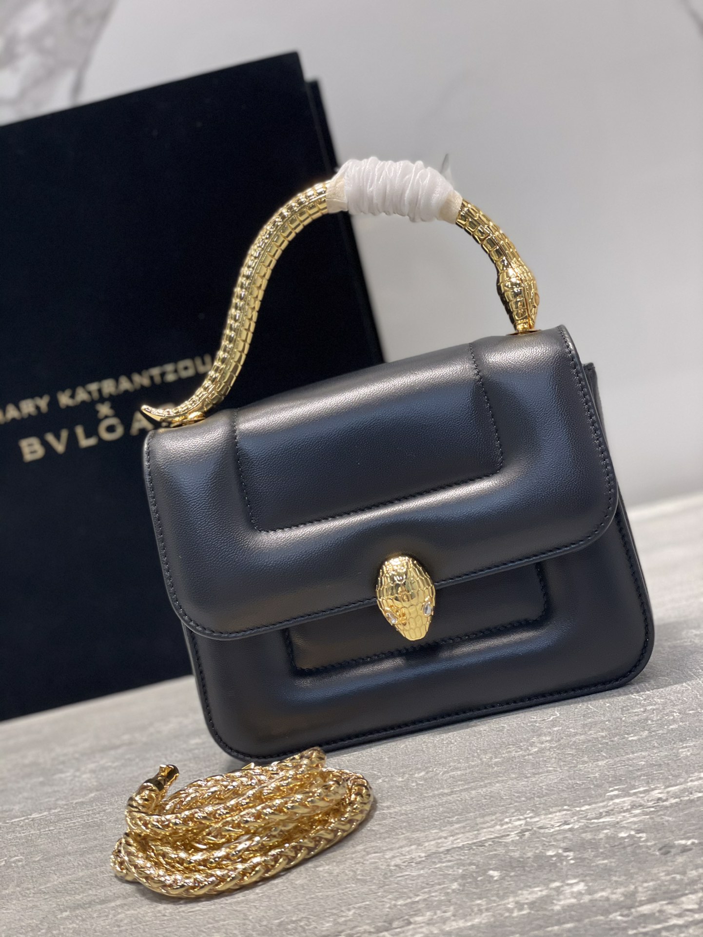 B*vlgari Top Quality Bag 19.2*15*6CM