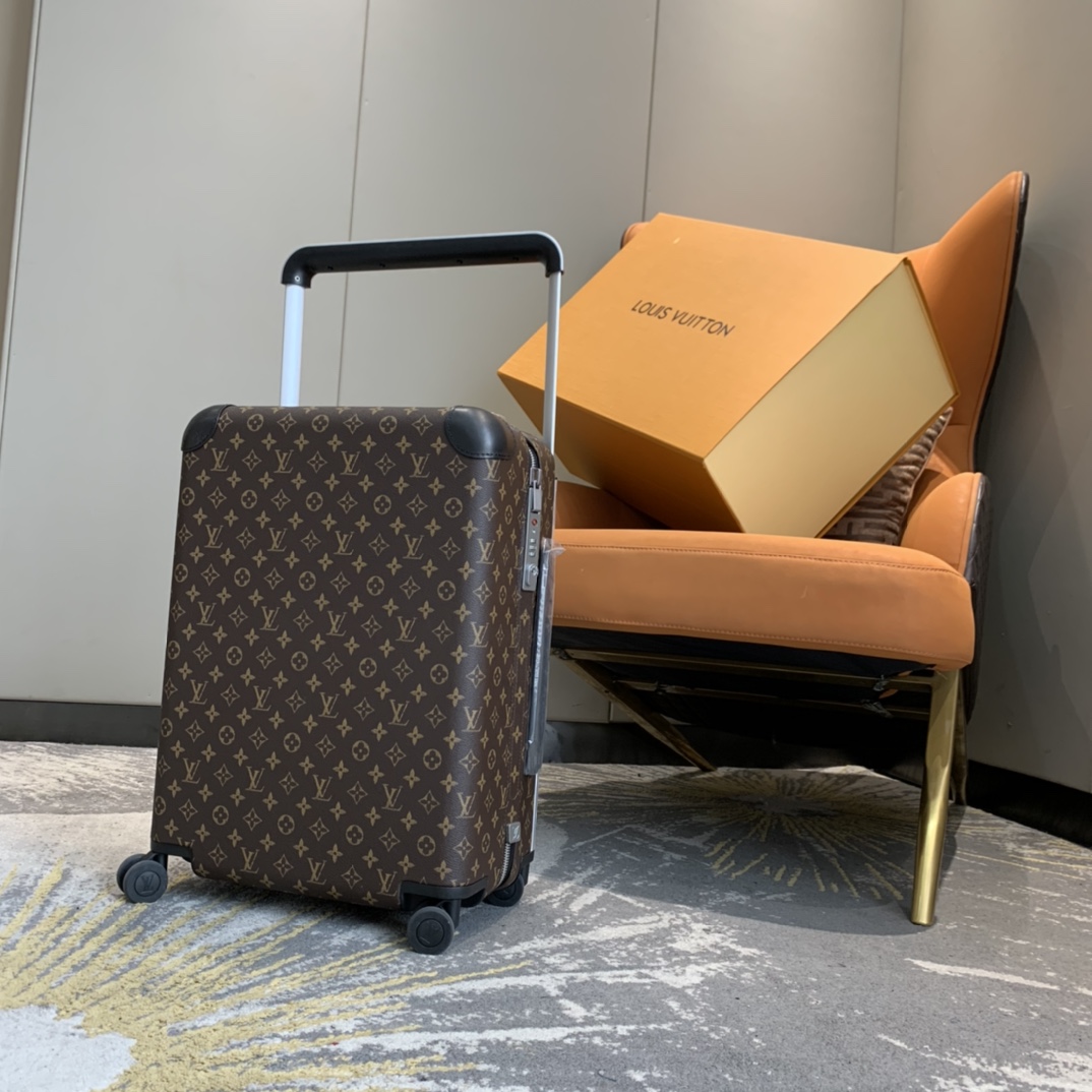 L*ouis V*uitton Luggage