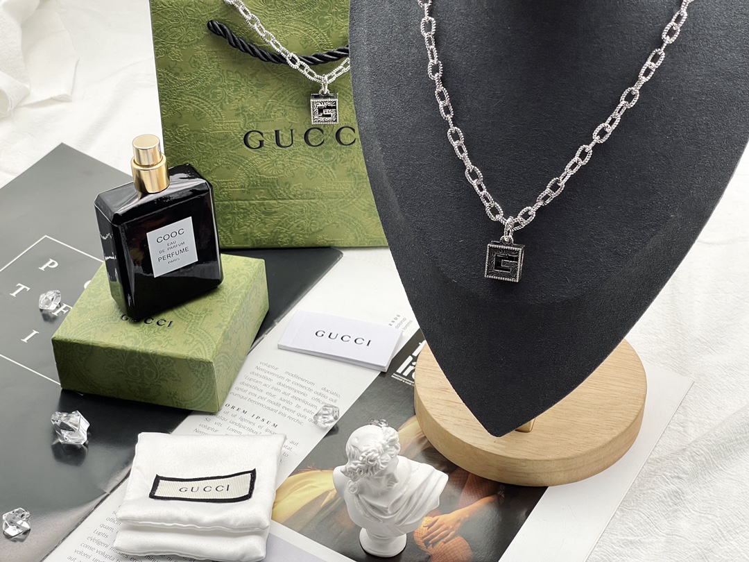 Necklace003