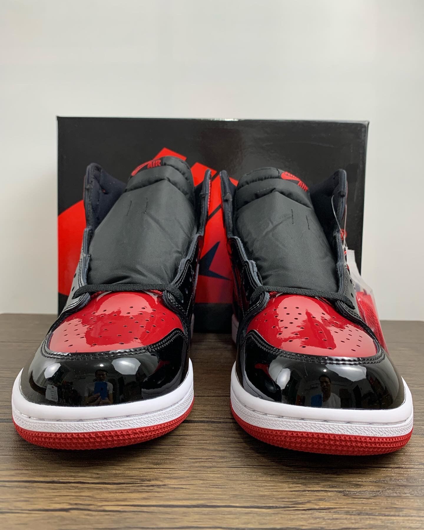 Air Jordan 1 Mid AJ1