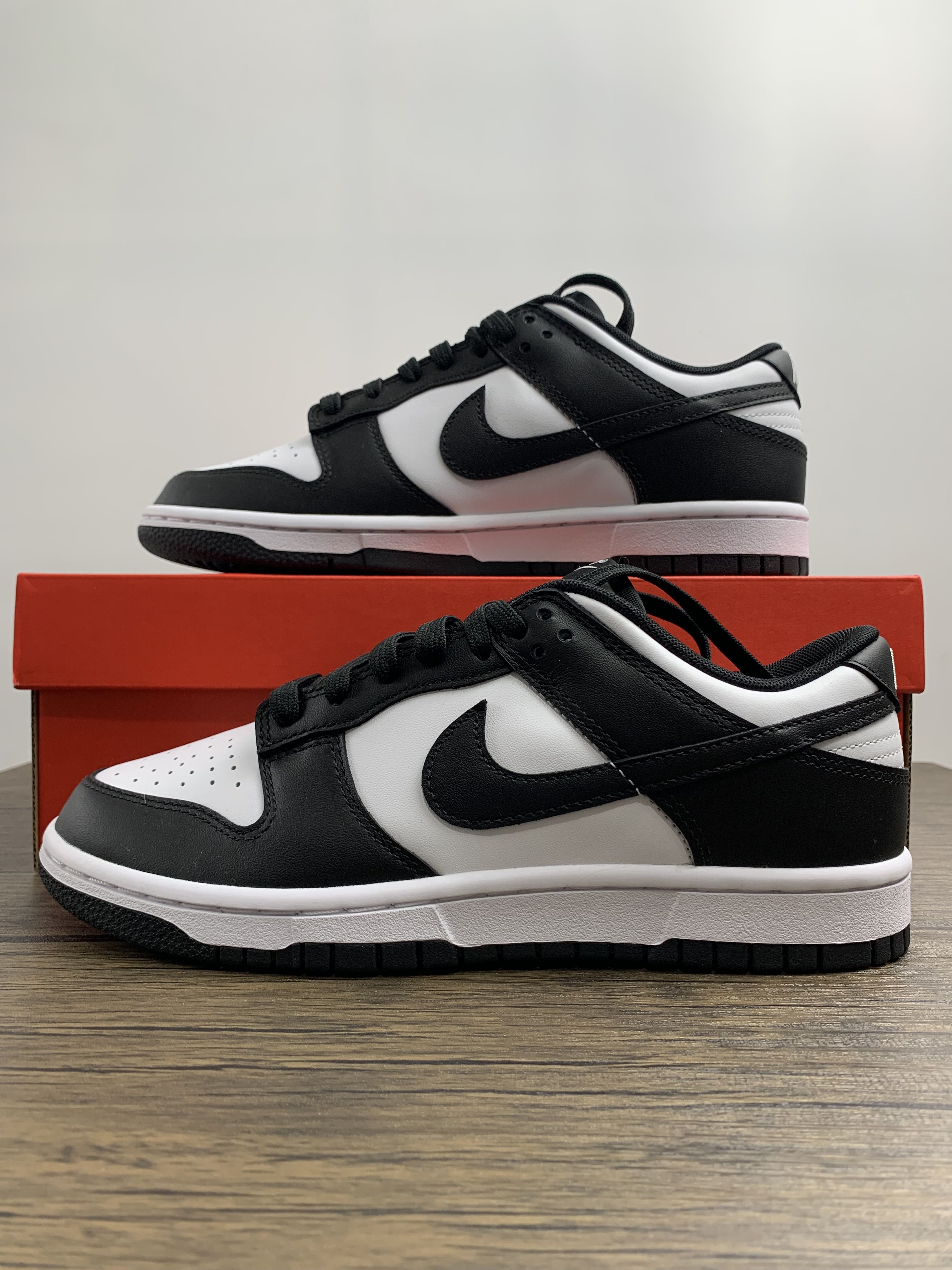from Nike sb Dunk Low