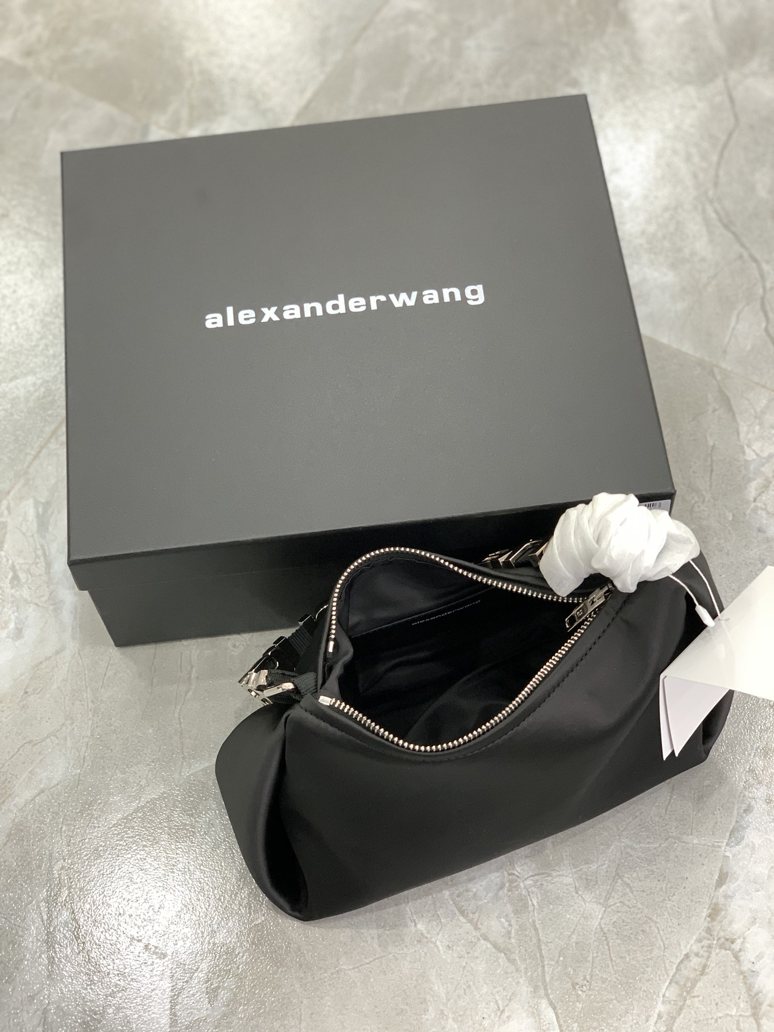 A*lexander W*ang Top Bag 28*18*11.5cm