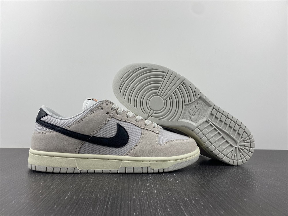 from NIKE DUNK LOW RETRO SE DO9776-001