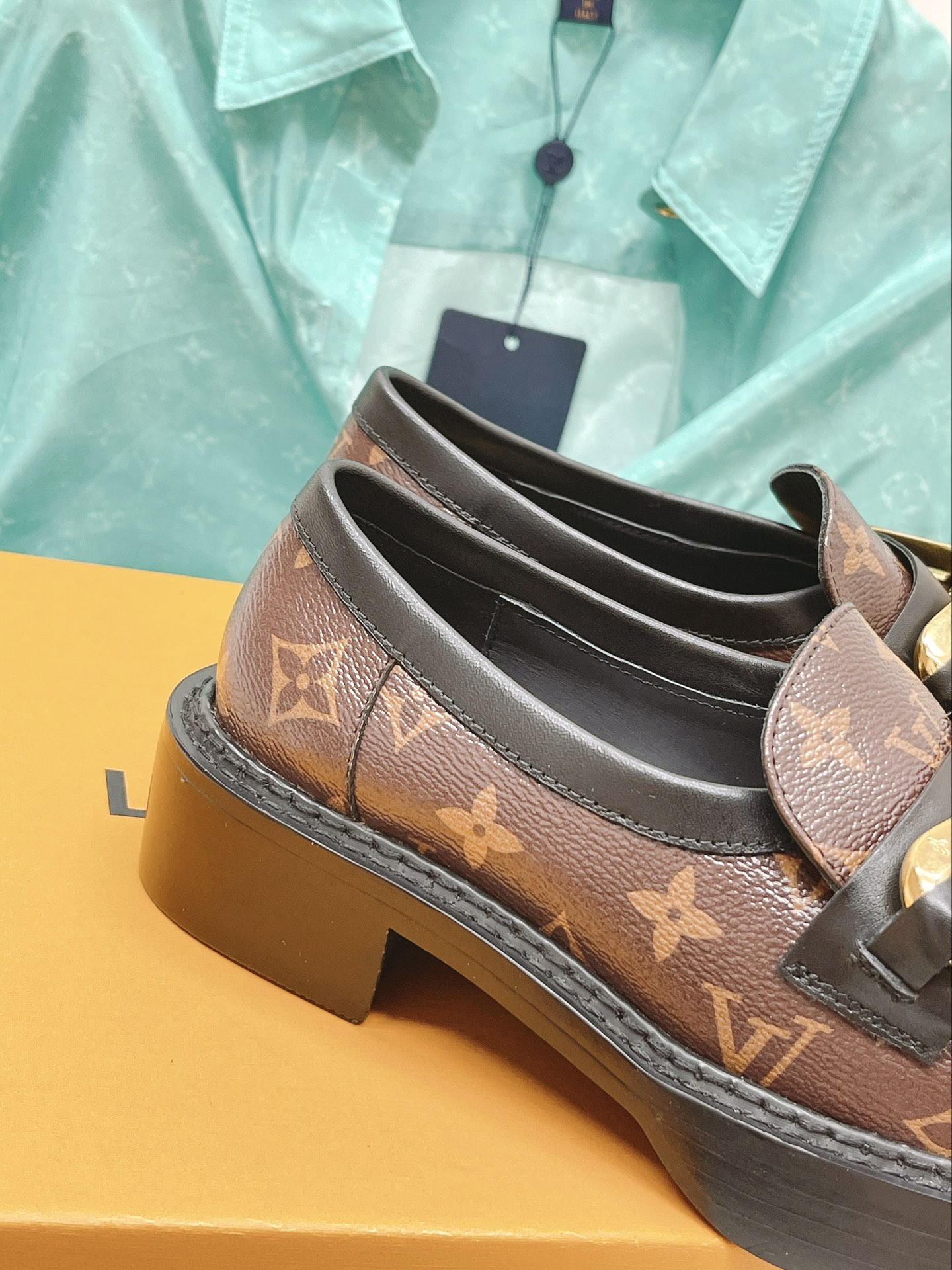 Women L*ouis V*uitton Top Sneaker