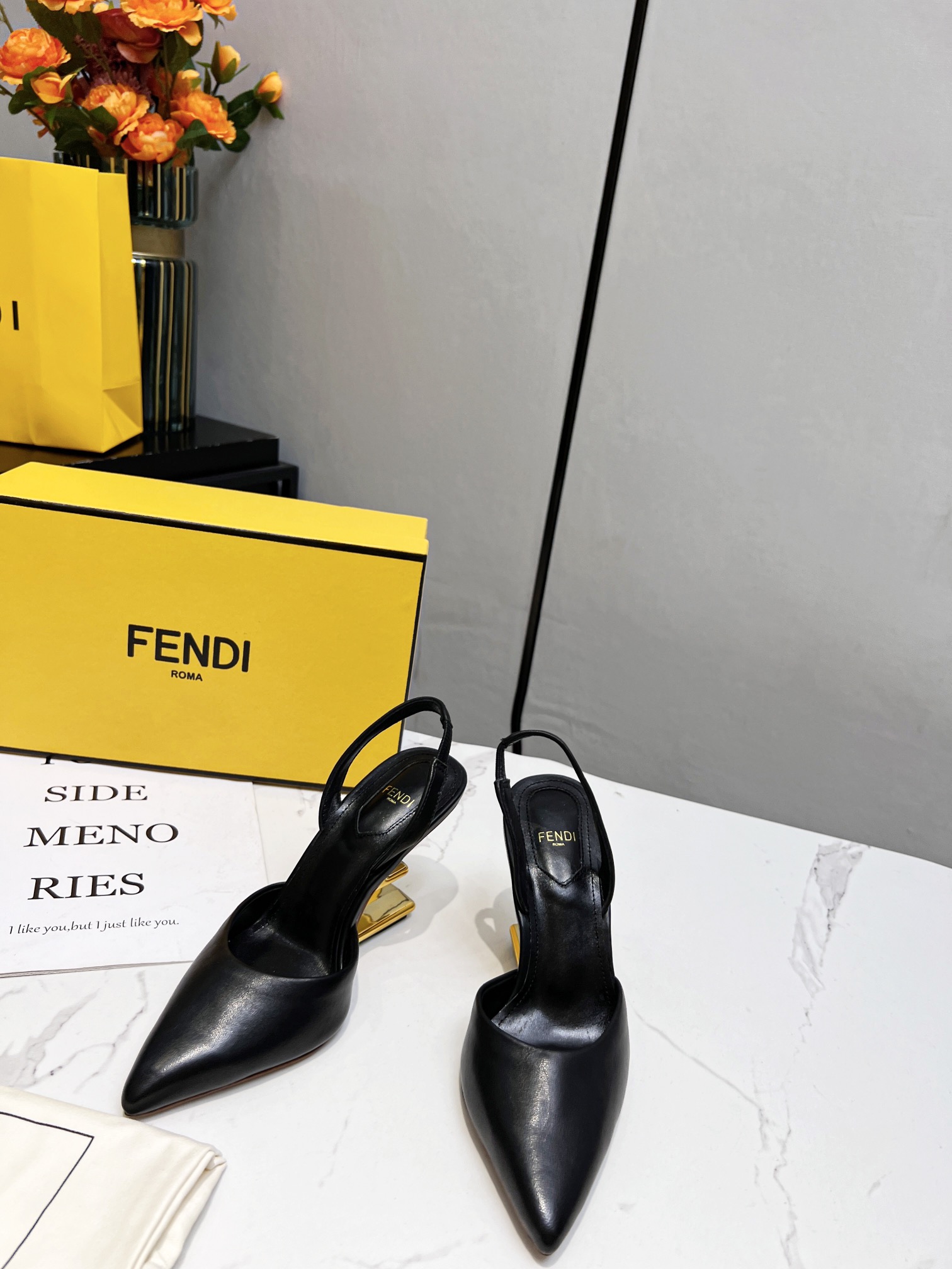 Women F*endi Top Quality Sandals