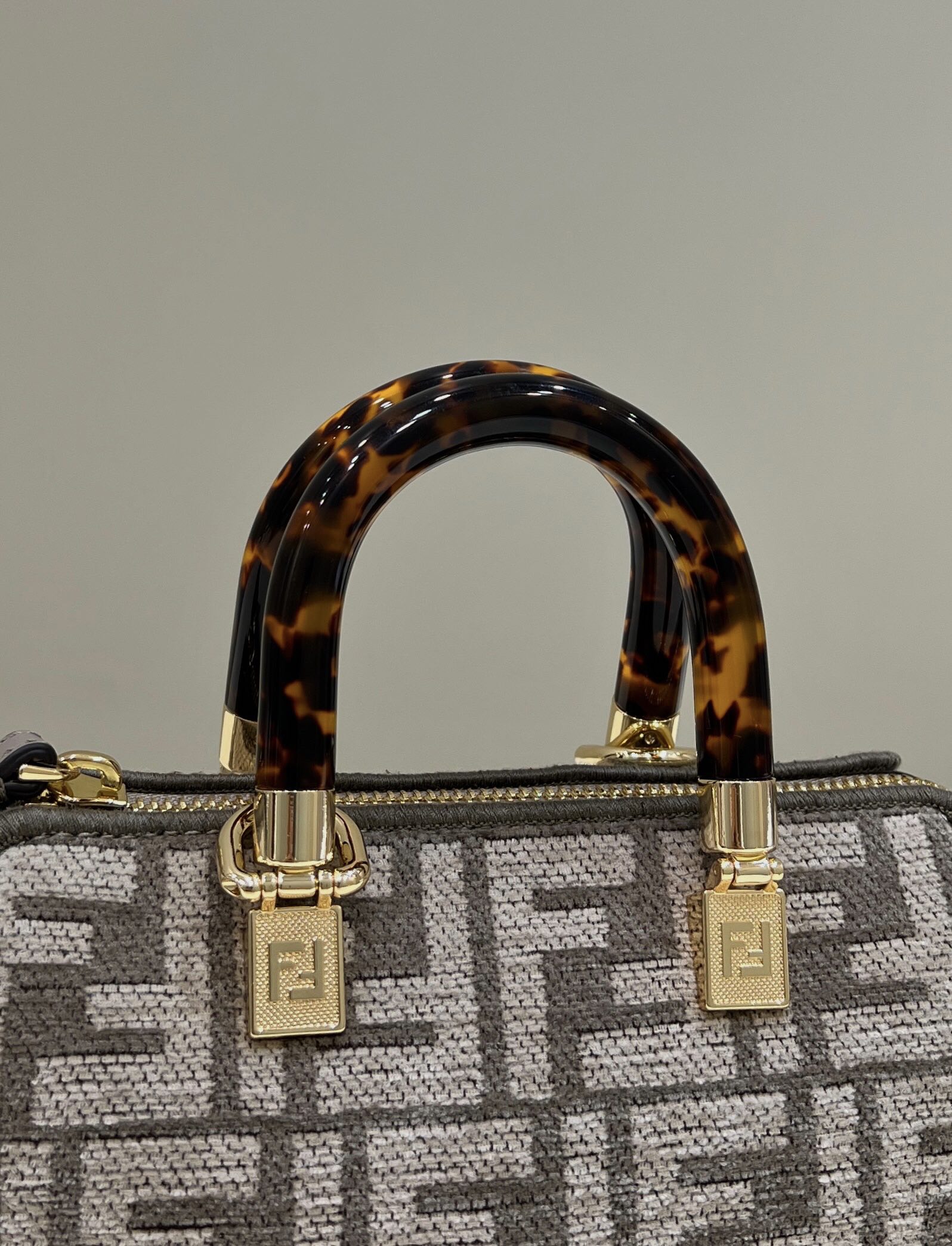 F*endi Top Bag 17*8*12CM