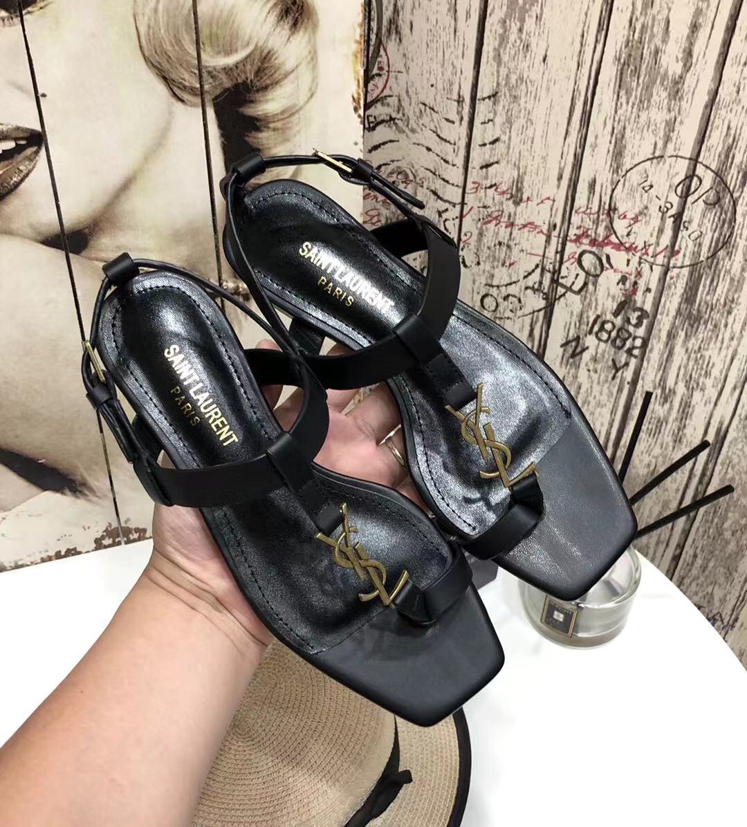 Women Y*SL Top Pumps