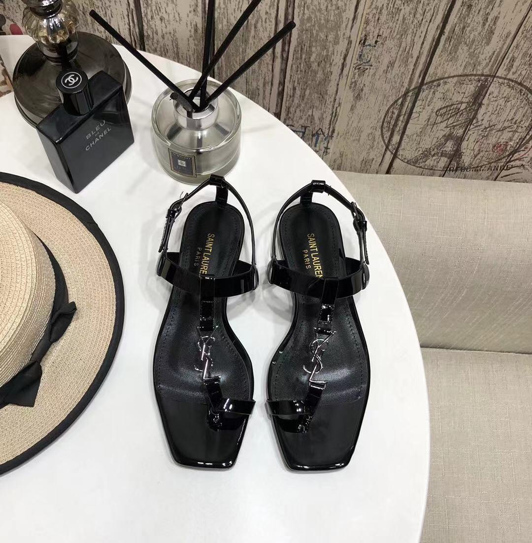 Women Y*SL Top Pumps