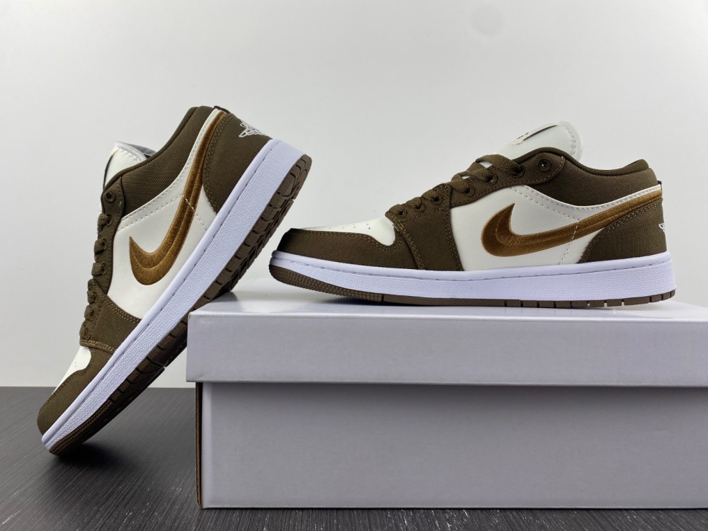 Air Jordan 1 Low