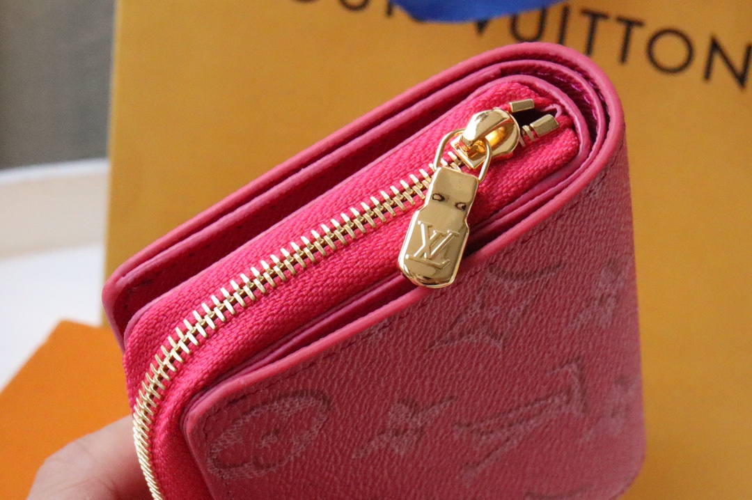 L*ouis V*uitton Bag Top Quality 11.5*8.5*2.2CM