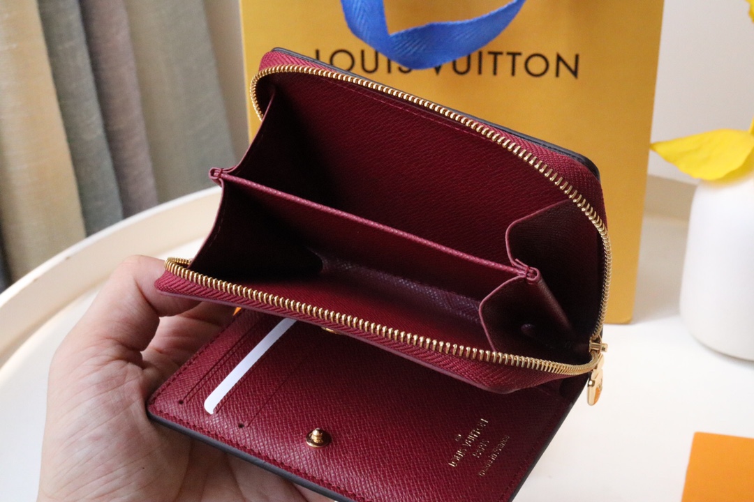 L*ouis V*uitton Bag Top Quality 11.5*8.5*2.2CM