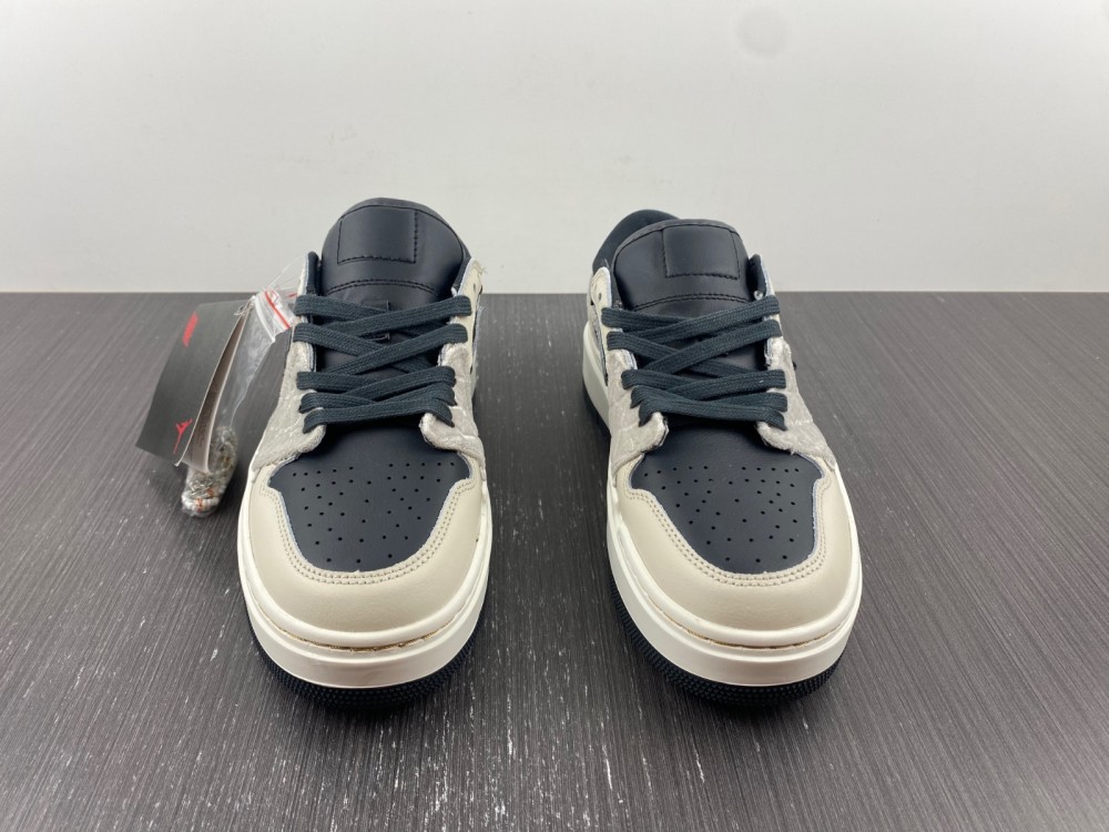 Air Jordan 1 Elevate DV1494-001