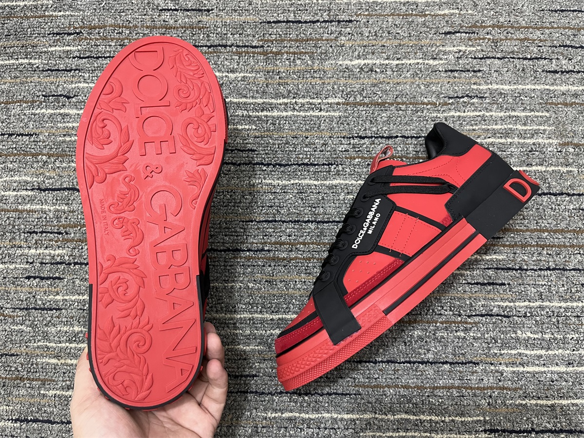 Men D*G Top Sneaker