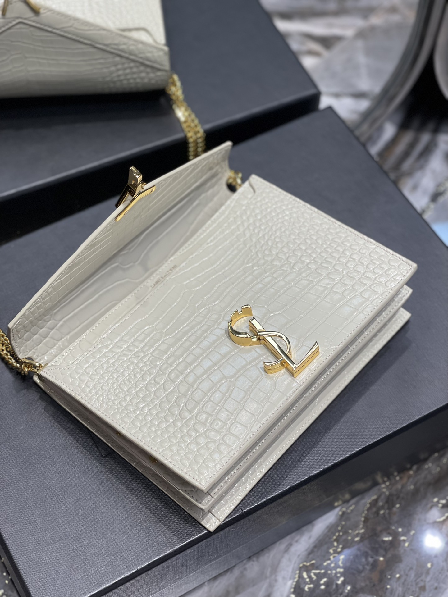 Y*SL Top Bag 22*16.5*5.5cm