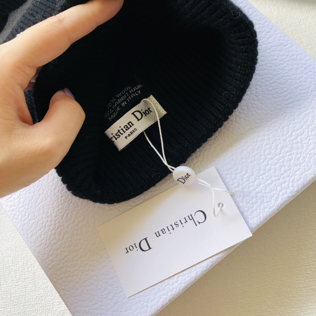 Top Hat