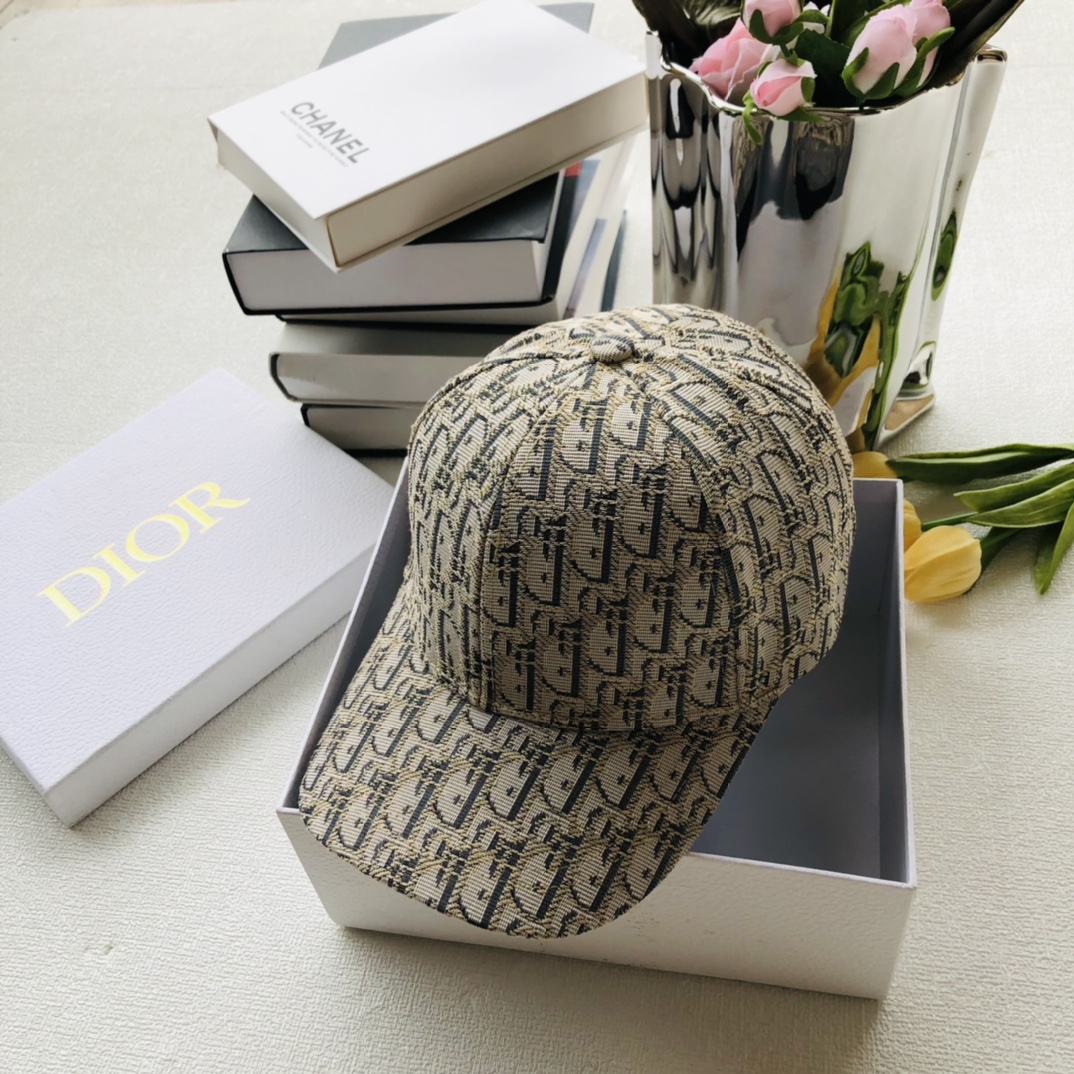 Top Hat