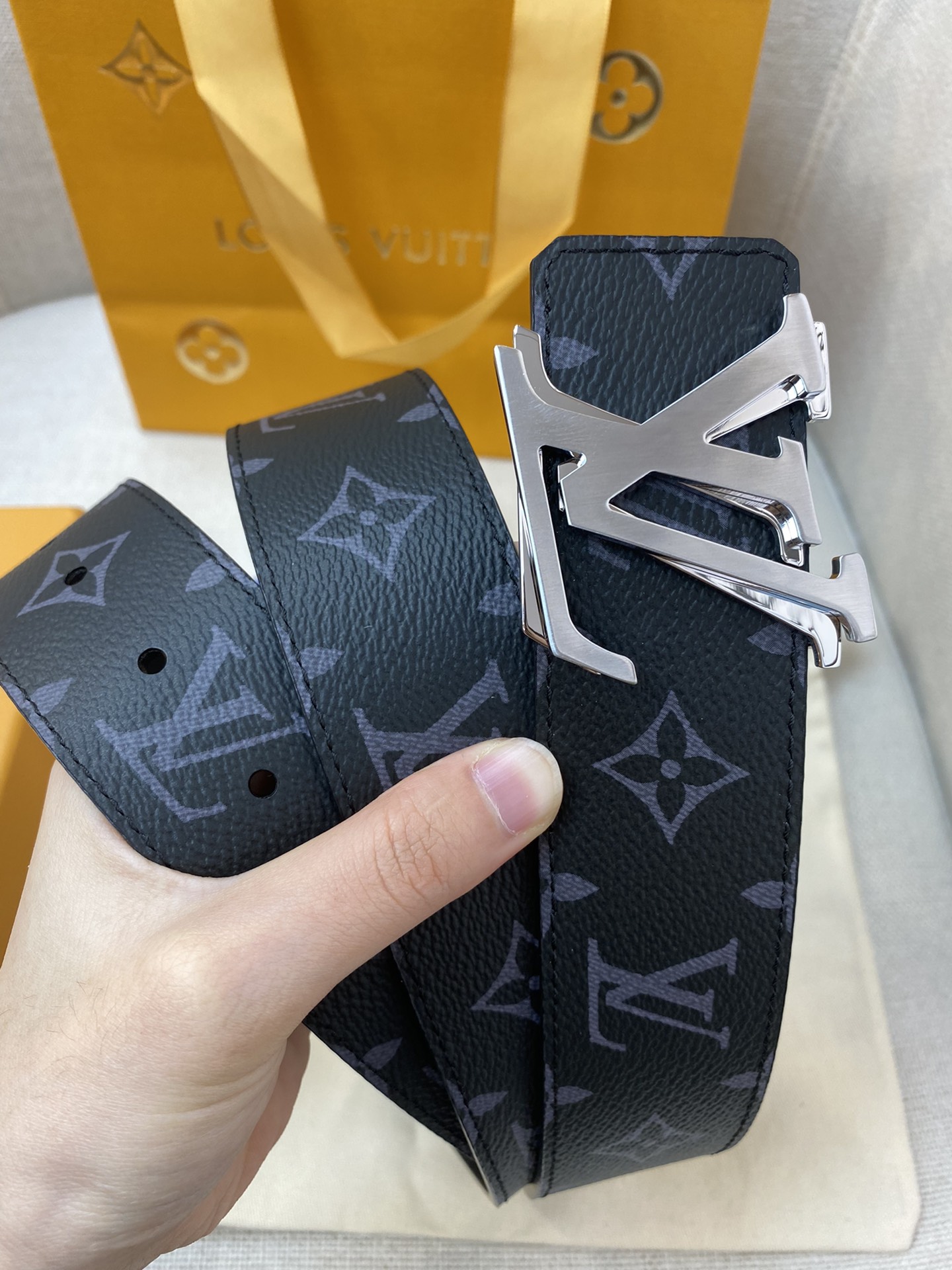 L*ouis V*uitton Belts Top Quality 40MM