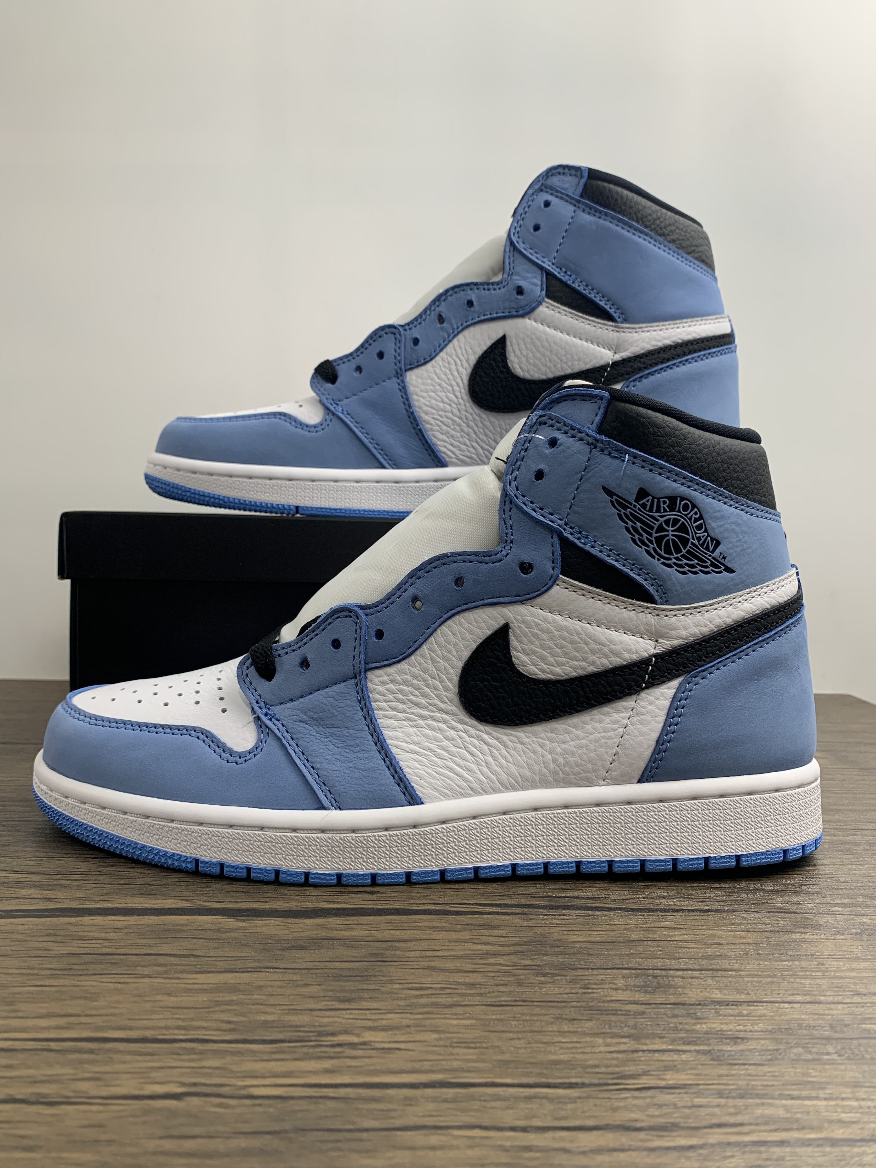 Air Jordan 1