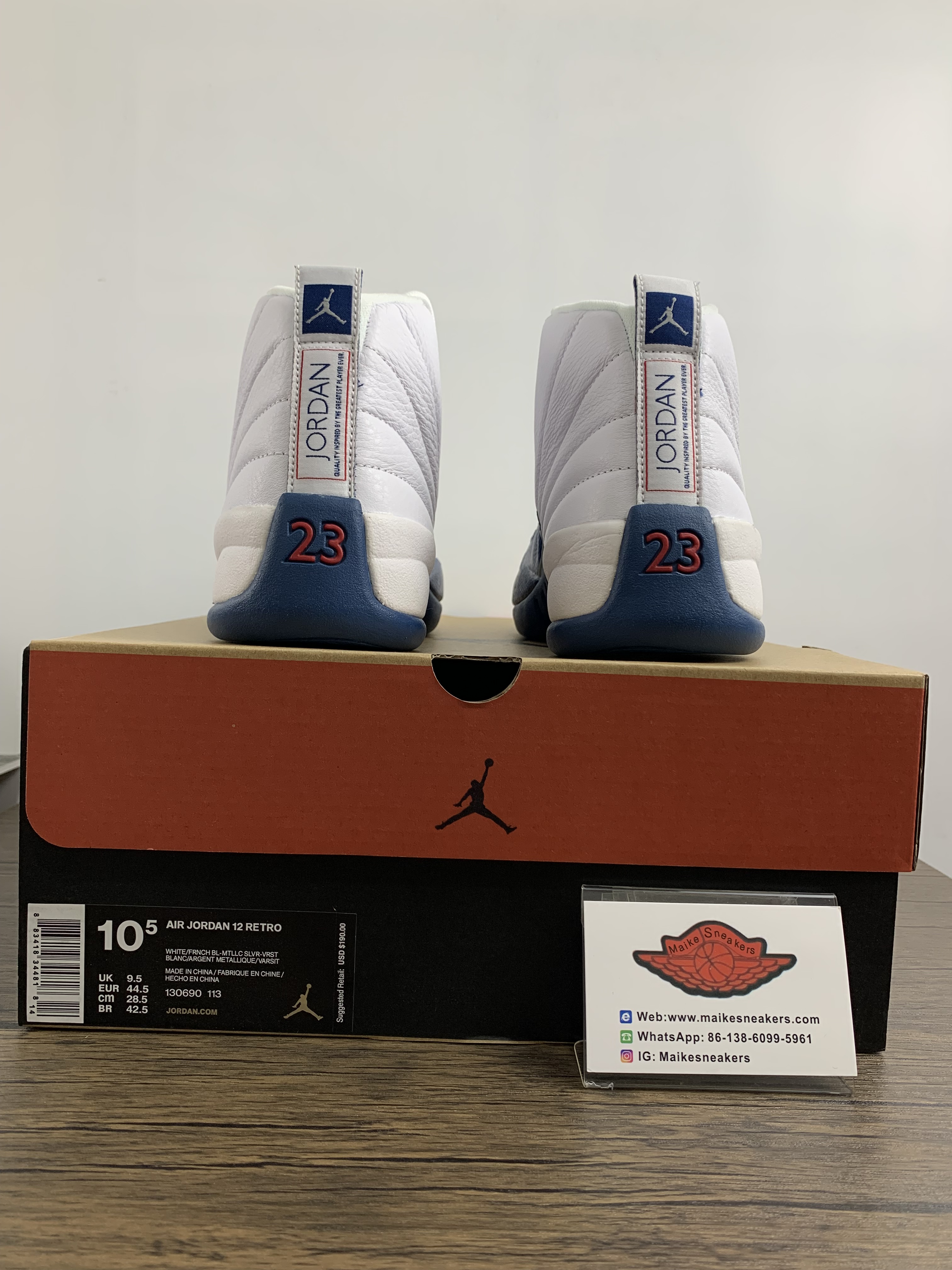 NIKE Air Jordan 12