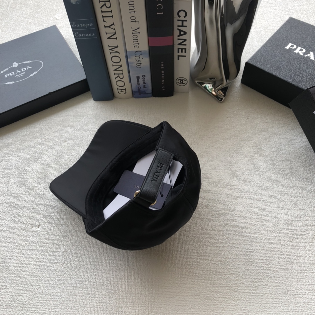 Top Hat