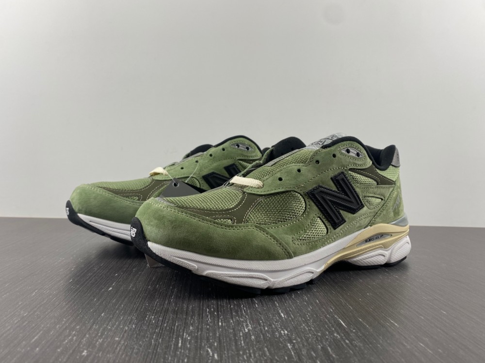 N*ew B*alance Top Sneakers Maikesneakers