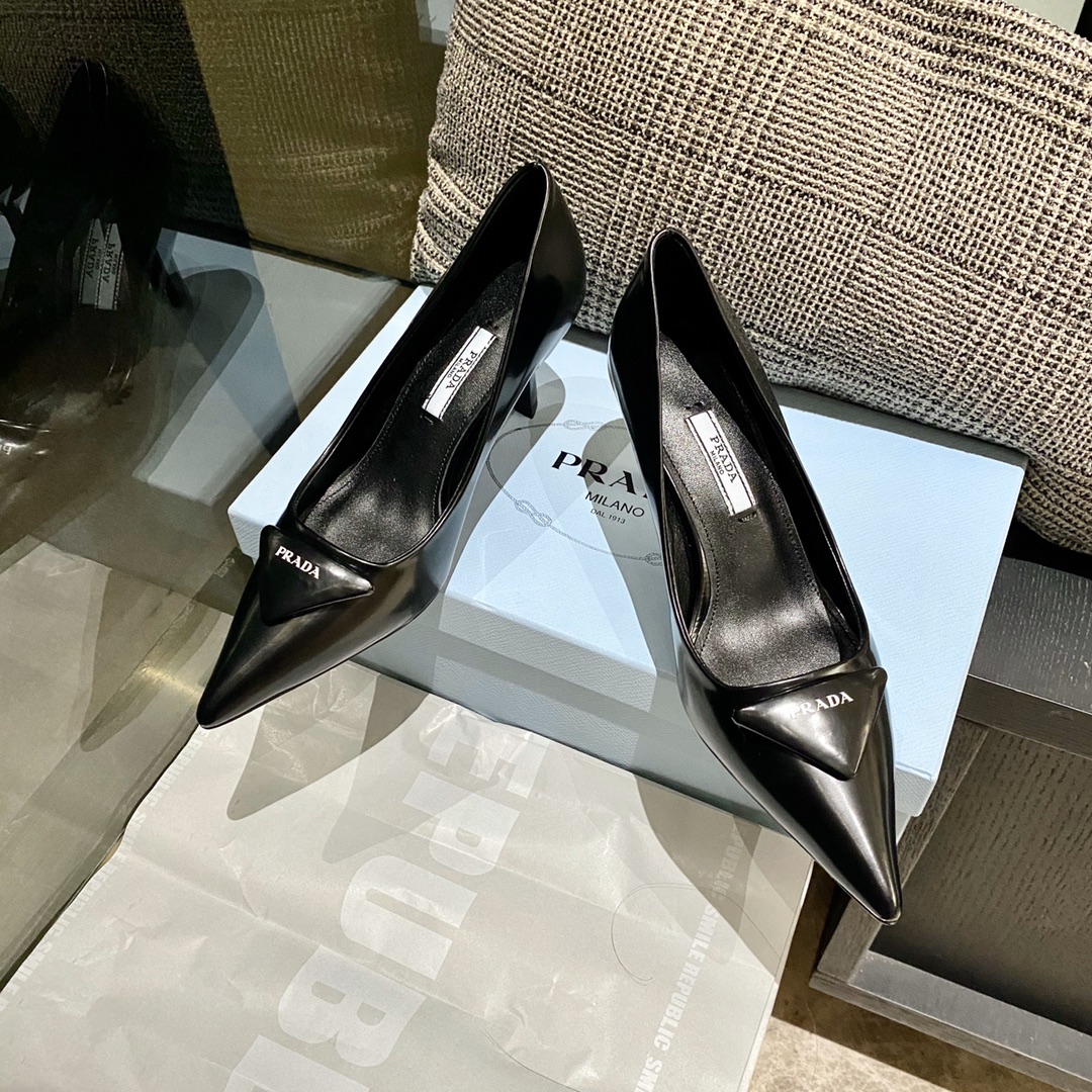 Women P*rada high heels Maikesneakers